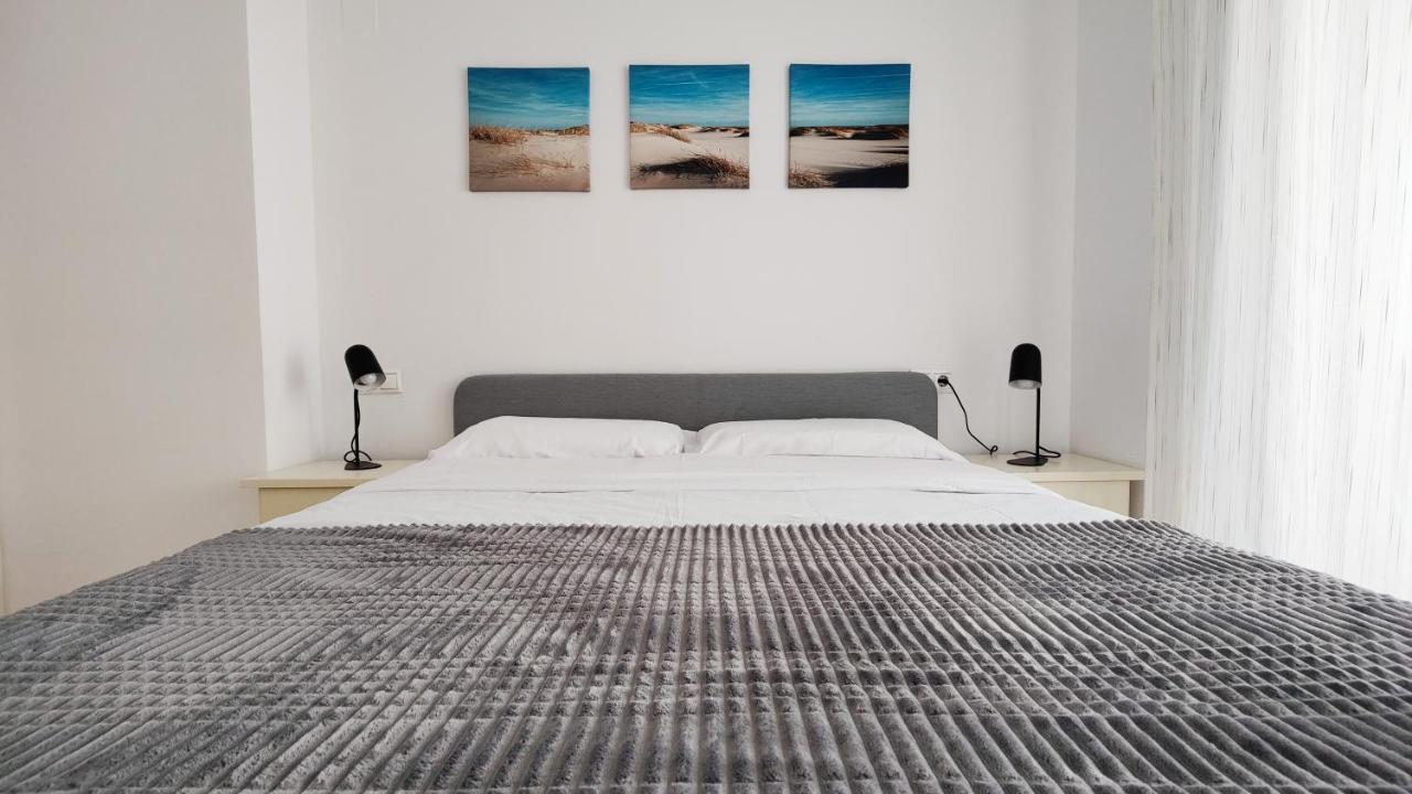 Cala Alta Sun&Beach Apartaments 卡拉德费斯特拉特 外观 照片
