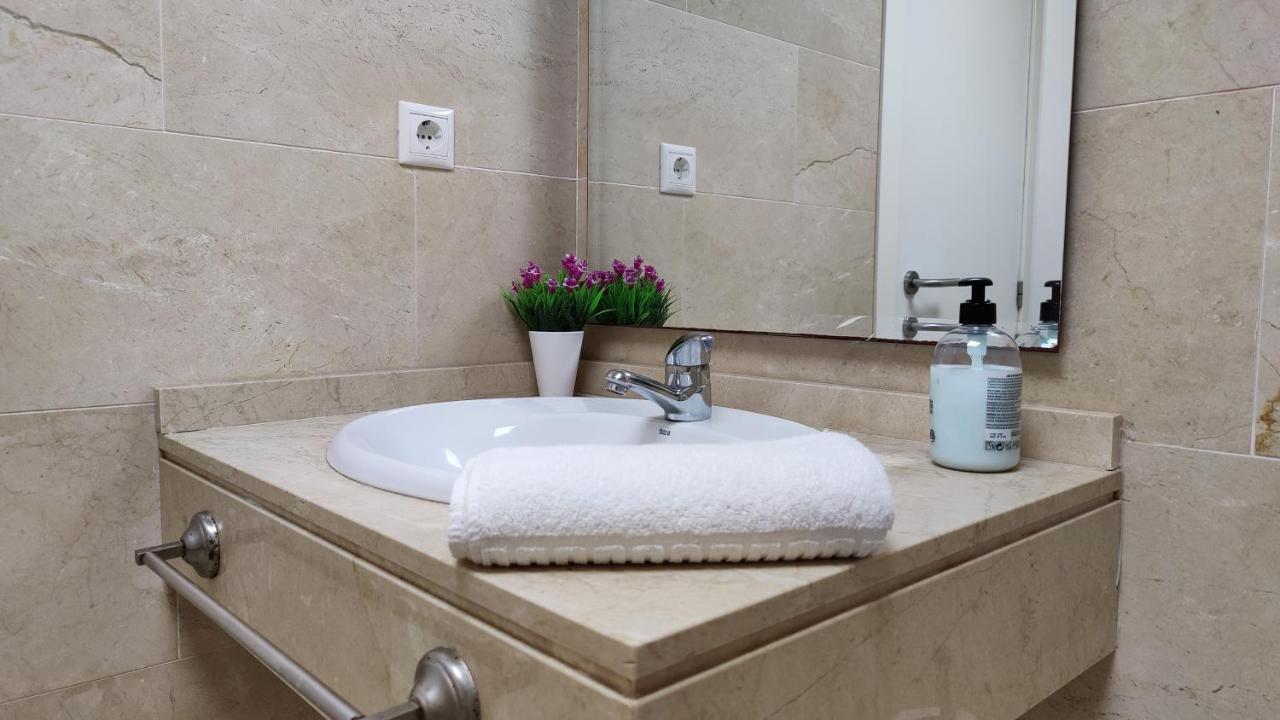 Cala Alta Sun&Beach Apartaments 卡拉德费斯特拉特 外观 照片